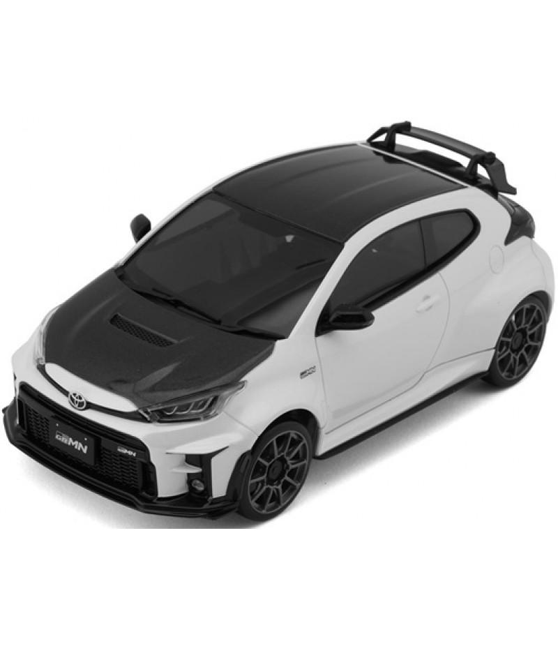 Kyosho MA-020 AWD Mini-Z Readyset w/Toyota GRMN Yaris Circuit Body (White Pearl) w/KT-531P 2.4GHz Radio